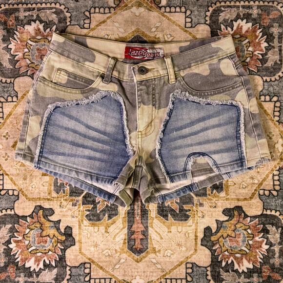 Lazer Jeans Pants - Y2K low mid rise camo patchwork Lazer Jean short early 2000s booty shorts size 3